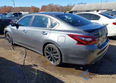 2018 Nissan Altima 2.5 Sr из США, поврежденный, VIN 1N4AL3AP7JC280501